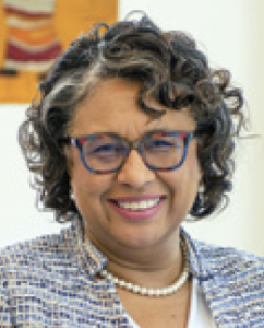 Photo of Rochelle Ford