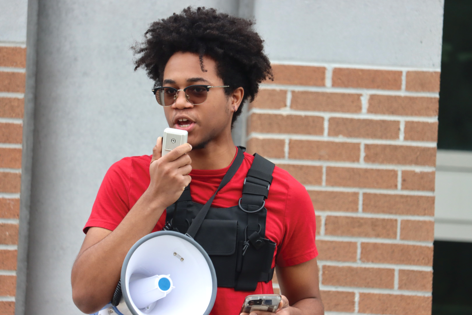 Marlo Crosby, vice president of the UNF SDS, denounced Gov. Ron DeSantis’ efforts to defund DEI offices at Florida’s public colleges and universities. (Photo courtesy of Justin Nedrow Spinnaker Media Photography)